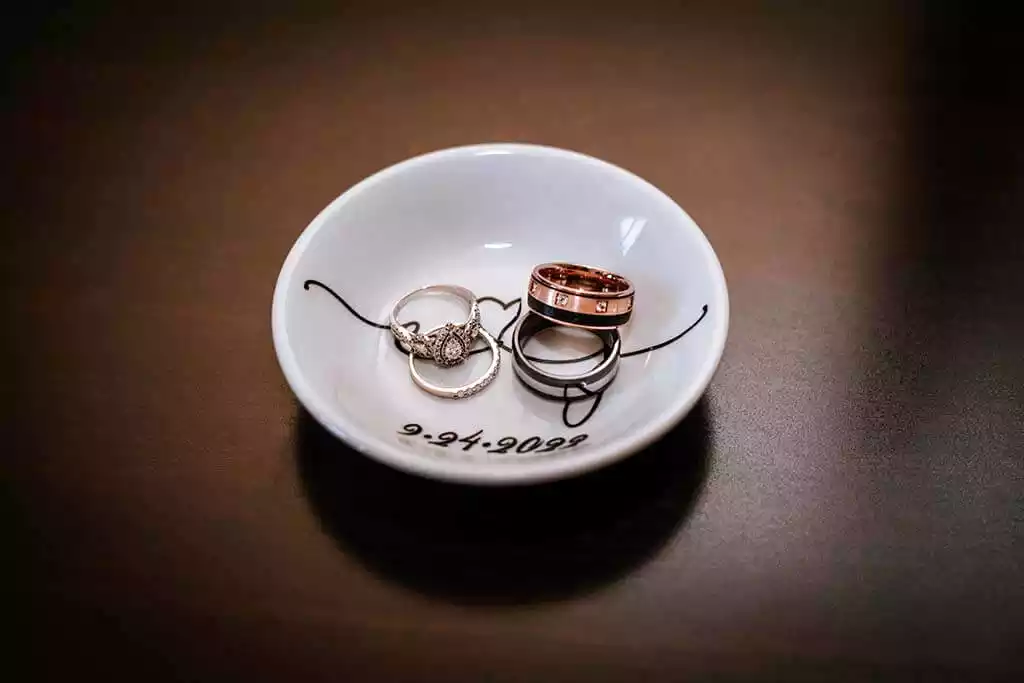 Product Photography Royale Wedding Rings In Bowl