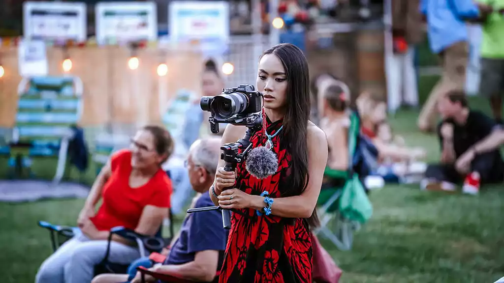 Female Event Videographer Using Mirrorless Sony on Ronin RS2